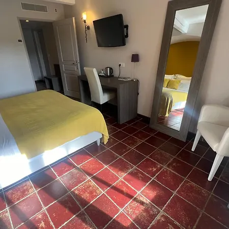 Logis Restaurant La Bergerie Hotel