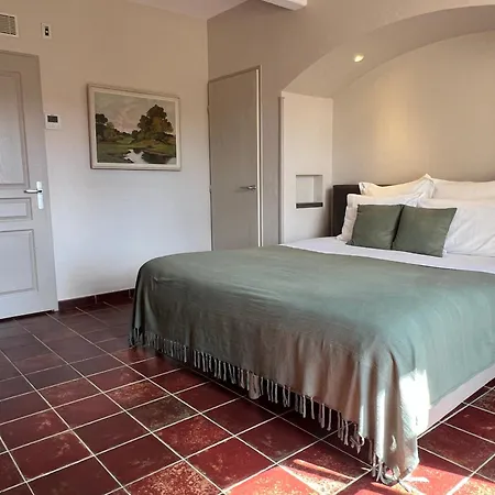 Hotel Restaurant La Bergerie Aragon