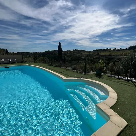 Ξενοδοχείο Logis Restaurant La Bergerie 3*