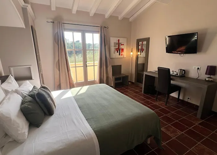 Szálloda Logis Restaurant La Bergerie Aragon